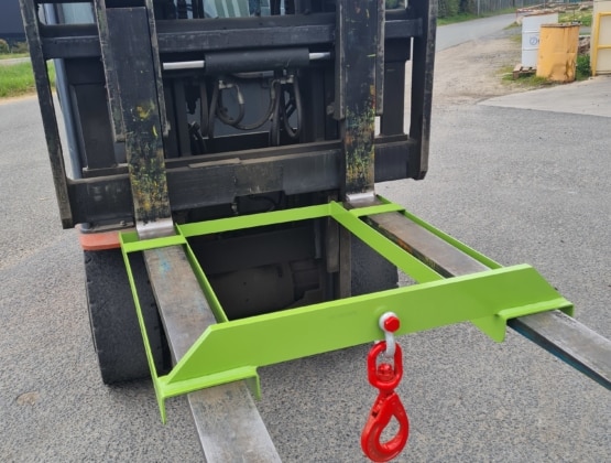 potence de levage 1 crochet montage sur fourches chariot élévateur