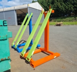 rallonges-de-fourches-ouvertes-et-station-stockage